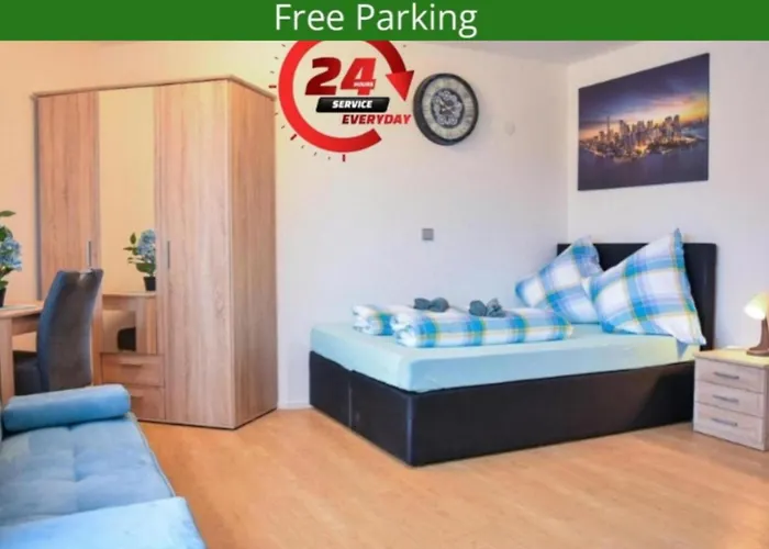 Ruhige Wohnung Im . Private Parkplatz ,Balkon ,Netflix